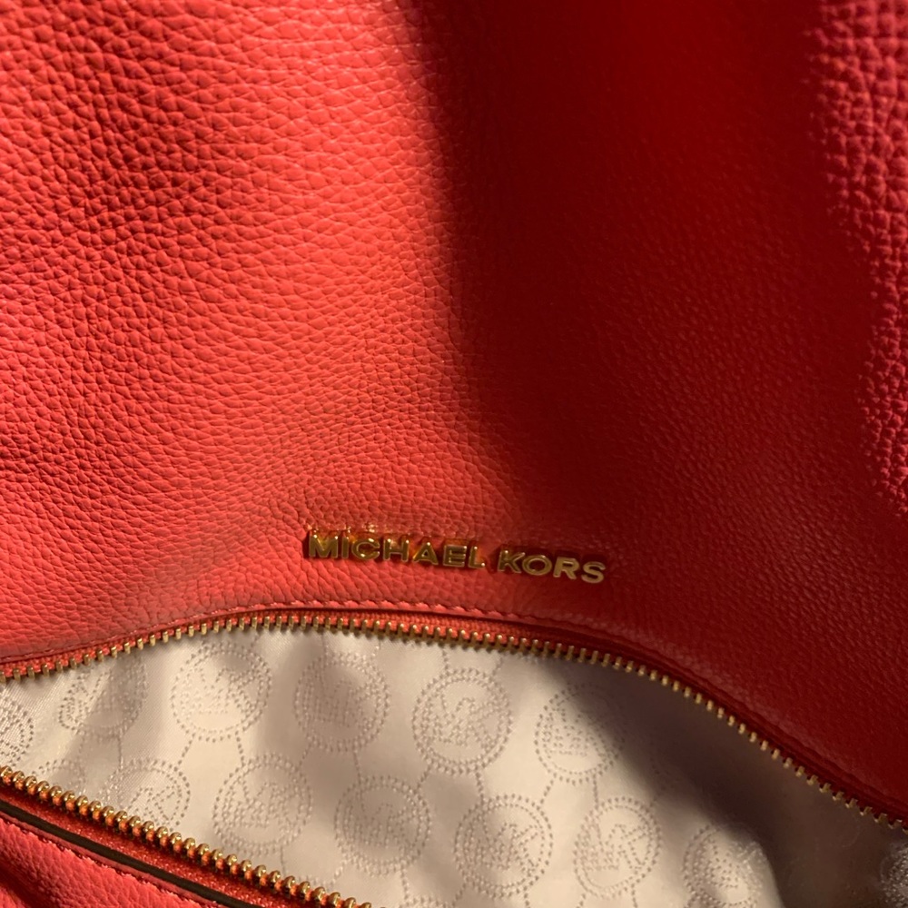 MICHAEL KORS “Rhea” Backpack Watermelon Leather - Picture 6 of 9